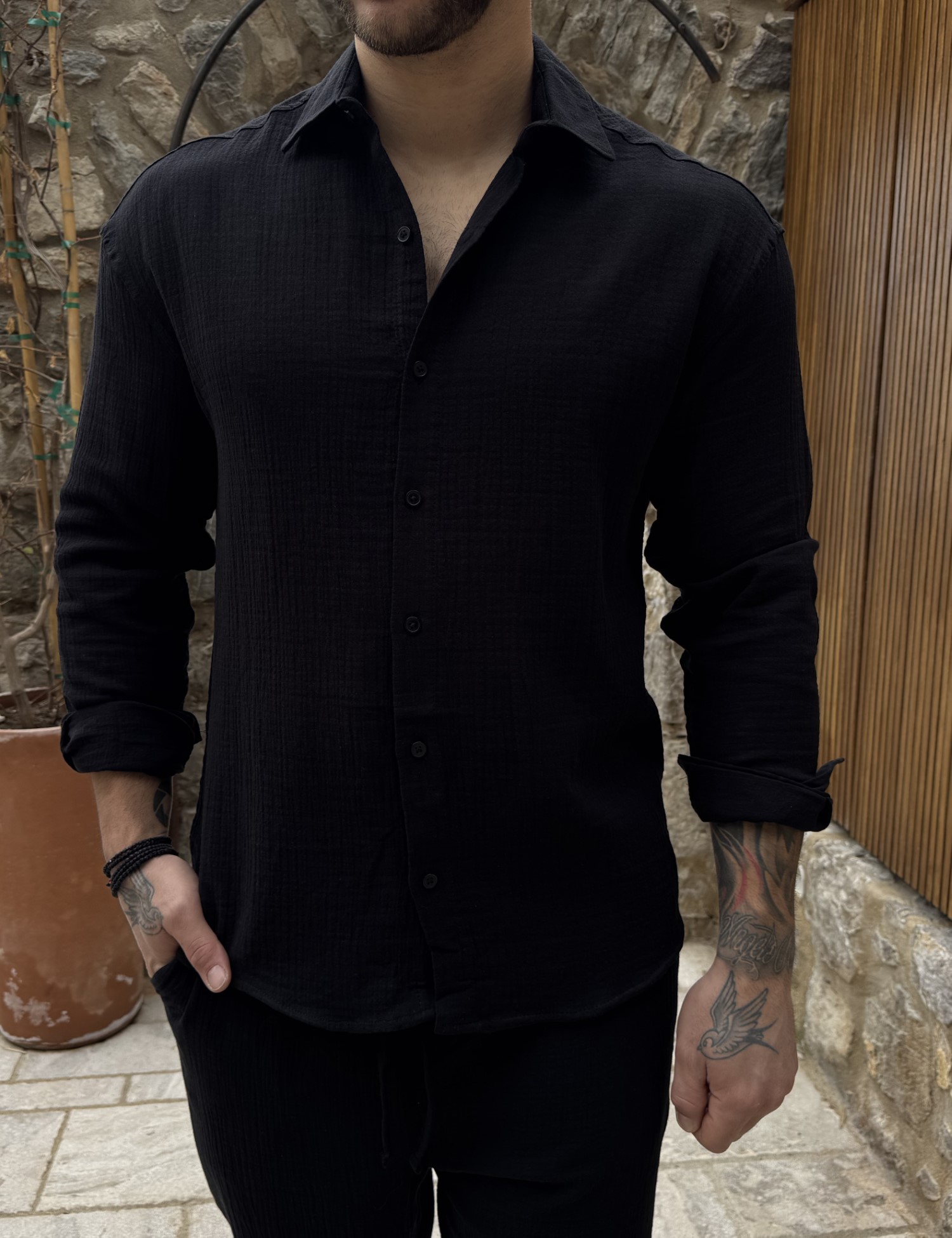 Ανδρικό μαύρο πουκάμισο με γιακά ES516 φωτογραφία